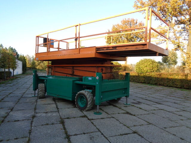 Liftlux SL140-24 - Ψαλιδωτό ανυψωτικό: φωτογραφία 4 Liftlux SL140-24 - Ψαλιδωτό ανυψωτικό: φωτογραφία 4