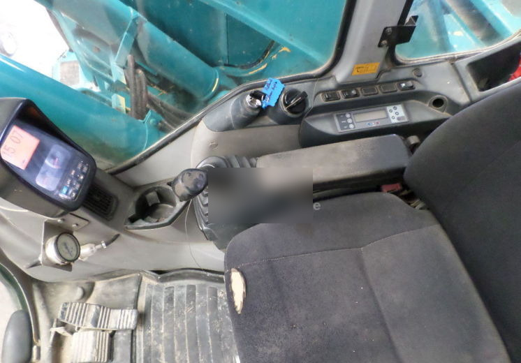 New Holland Kobelco Kobelco E 235 BSR-2 E 235 BSR-2 - Ερπυστριοφόρος εκσκαφέας: φωτογραφία 4 New Holland Kobelco Kobelco E 235 BSR-2 E 235 BSR-2 - Ερπυστριοφόρος εκσκαφέας: φωτογραφία 4