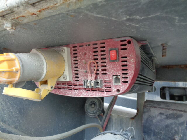 Ψαλιδωτό ανυψωτικό Skyjack SJ 6832 RT: φωτογραφία 15 Ψαλιδωτό ανυψωτικό Skyjack SJ 6832 RT: φωτογραφία 15