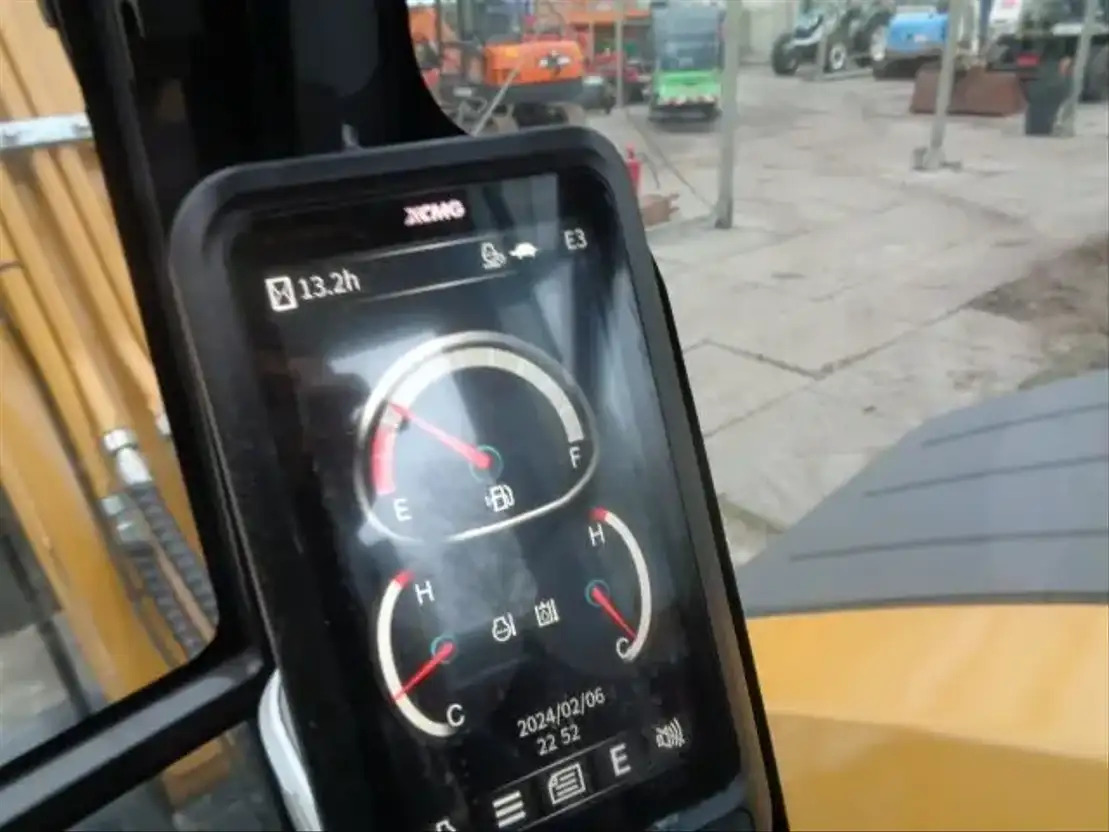 Leasing  XCMG XE55GA XCMG XE55GA: φωτογραφία 29