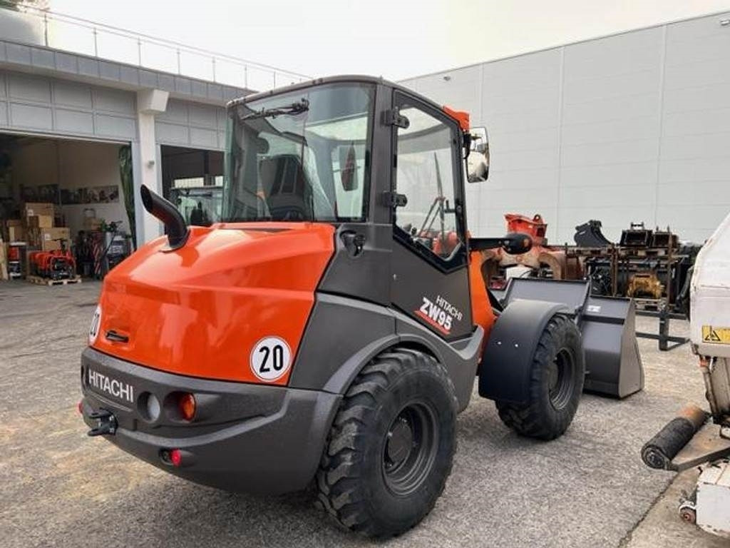 Hitachi ZW95-6C - Ελαστιχοφόρος φορτωτής: φωτογραφία 3 Hitachi ZW95-6C - Ελαστιχοφόρος φορτωτής: φωτογραφία 3