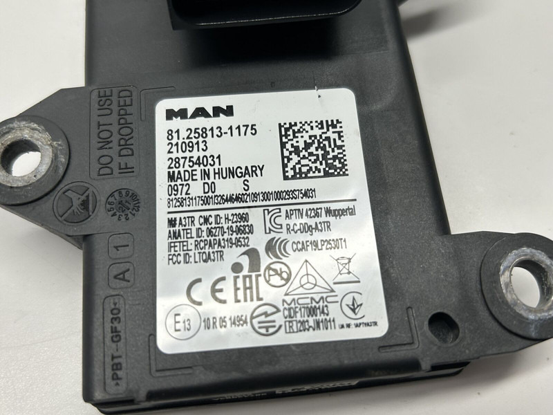 MAN SRR short range radar unit - Αισθητήρας για Φορτηγό: φωτογραφία 3 MAN SRR short range radar unit - Αισθητήρας για Φορτηγό: φωτογραφία 3