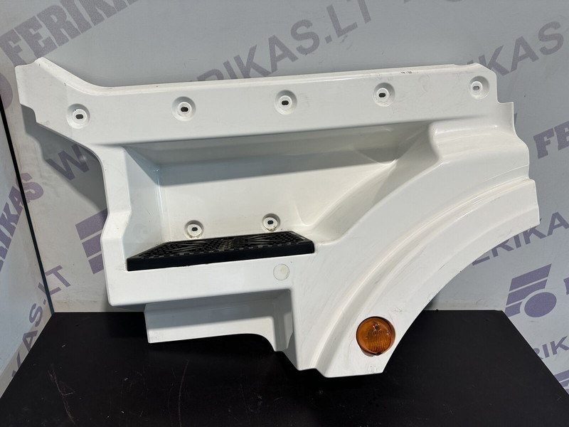 MAN foot step, left side - Προφυλακτήρας για Φορτηγό: φωτογραφία 1 MAN foot step, left side - Προφυλακτήρας για Φορτηγό: φωτογραφία 1