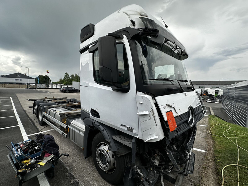 Mercedes-Benz Actros F MP5 - Φορτηγό μεταφοράς εμπορευματοκιβωτίων/ Κινητό αμάξωμα: φωτογραφία 1 Mercedes-Benz Actros F MP5 - Φορτηγό μεταφοράς εμπορευματοκιβωτίων/ Κινητό αμάξωμα: φωτογραφία 1