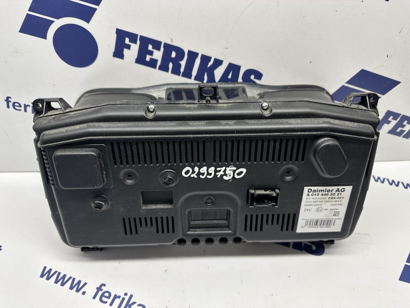 Mercedes-Benz Actros MP4 - Ταμπλό αυτοκινήτου για Φορτηγό: φωτογραφία 2 Mercedes-Benz Actros MP4 - Ταμπλό αυτοκινήτου για Φορτηγό: φωτογραφία 2