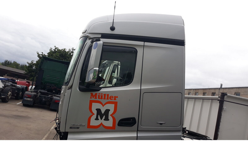 Mercedes-Benz Actros MP4 - Καμπίνα και εσωτερικό για Φορτηγό: φωτογραφία 3 Mercedes-Benz Actros MP4 - Καμπίνα και εσωτερικό για Φορτηγό: φωτογραφία 3