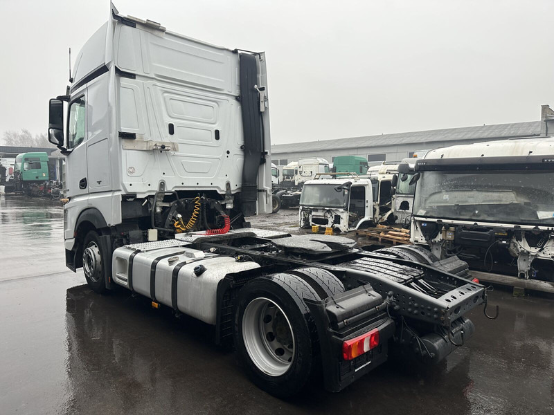 Mercedes-Benz Actros MP4 - Τράκτορας: φωτογραφία 3 Mercedes-Benz Actros MP4 - Τράκτορας: φωτογραφία 3