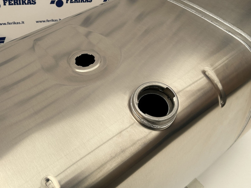 Mercedes-Benz Fuel tank 720L + 75L AdBlue - Ρεζερβουάρ καυσίμου για Φορτηγό: φωτογραφία 5 Mercedes-Benz Fuel tank 720L + 75L AdBlue - Ρεζερβουάρ καυσίμου για Φορτηγό: φωτογραφία 5