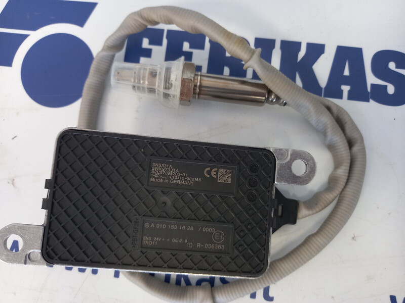 Mercedes-Benz NOX - Αισθητήρας για Φορτηγό: φωτογραφία 3 Mercedes-Benz NOX - Αισθητήρας για Φορτηγό: φωτογραφία 3