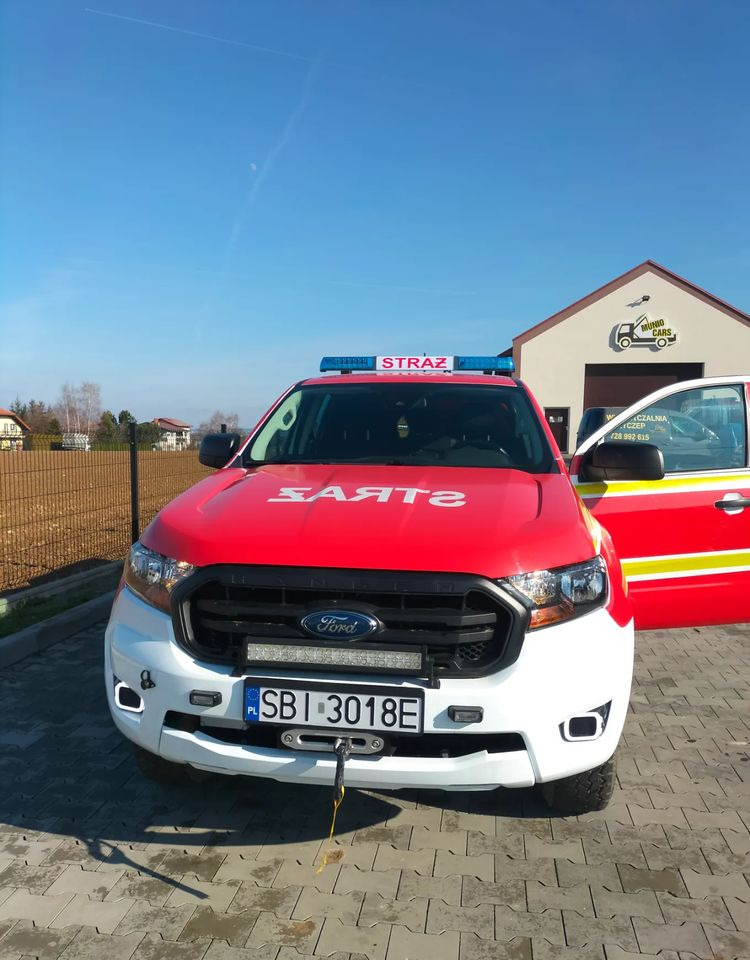 Ford Ranger 4x4 2.0 TDCI Straż strażacki pożarniczy ratowniczy pickup (Amarok, Navara, L200, Hilux) - Ημιφορτηγό: φωτογραφία 5 Ford Ranger 4x4 2.0 TDCI Straż strażacki pożarniczy ratowniczy pickup (Amarok, Navara, L200, Hilux) - Ημιφορτηγό: φωτογραφία 5