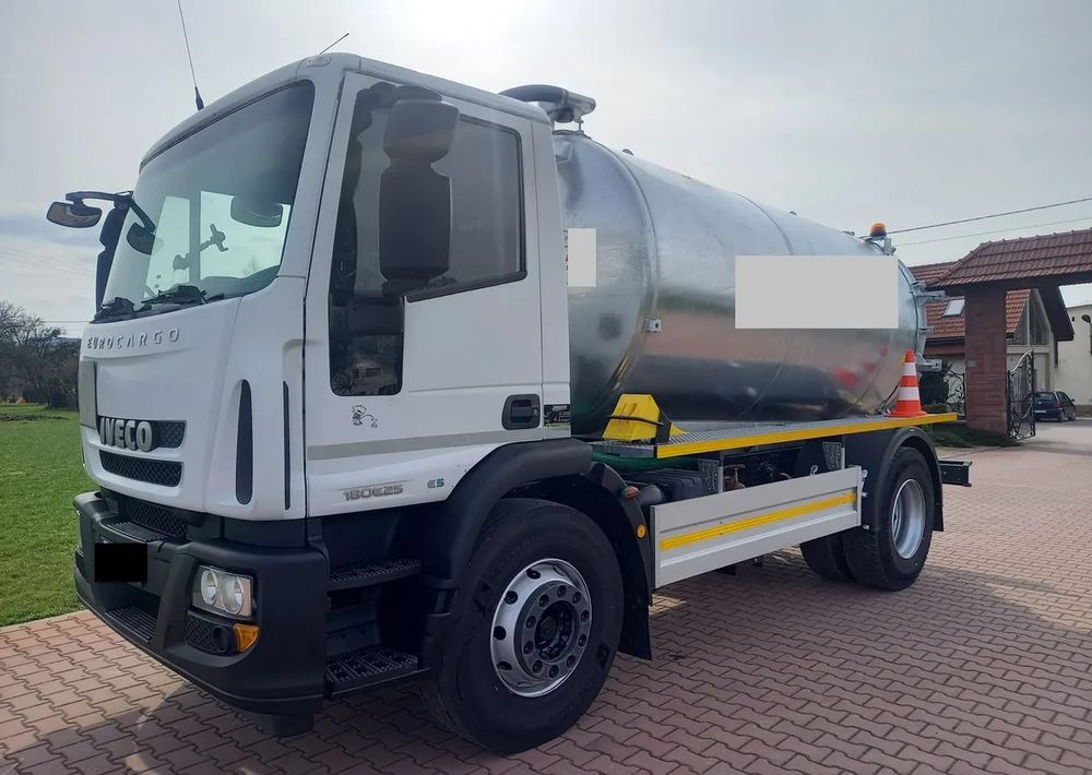 Iveco EURO CARGO 180 E 25 EURO 5 ASENIZACJA ASENIZACYJNY BECZKA - Φορτηγό βυτιοφόρο: φωτογραφία 2 Iveco EURO CARGO 180 E 25 EURO 5 ASENIZACJA ASENIZACYJNY BECZKA - Φορτηγό βυτιοφόρο: φωτογραφία 2