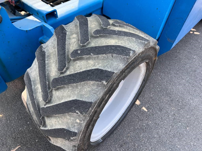 Leasing Genie GS3268 RT diesel 4x4 12m (1480) Genie GS3268 RT diesel 4x4 12m (1480): φωτογραφία 19 Leasing Genie GS3268 RT diesel 4x4 12m (1480) Genie GS3268 RT diesel 4x4 12m (1480): φωτογραφία 19