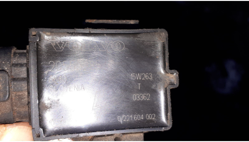 Bosch колпак свечи 15W263 катушка зажигания 08T199 - Κινητήρας και ανταλλακτικά: φωτογραφία 4 Bosch колпак свечи 15W263 катушка зажигания 08T199 - Κινητήρας και ανταλλακτικά: φωτογραφία 4