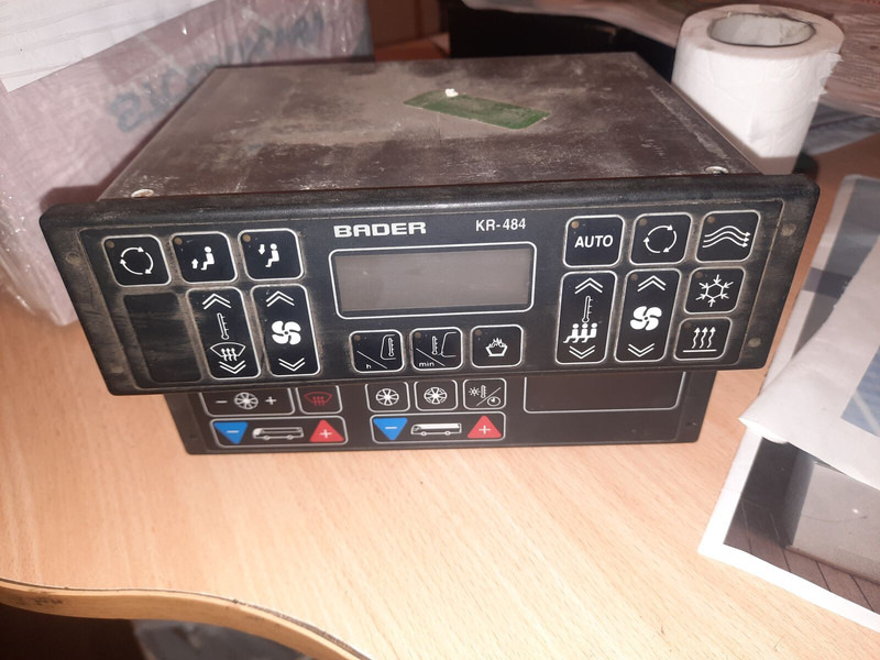 Neoplan Klimat kontrol RS232 BADER/ Clima Aire - Ανταλλακτικό: φωτογραφία 2 Neoplan Klimat kontrol RS232 BADER/ Clima Aire - Ανταλλακτικό: φωτογραφία 2