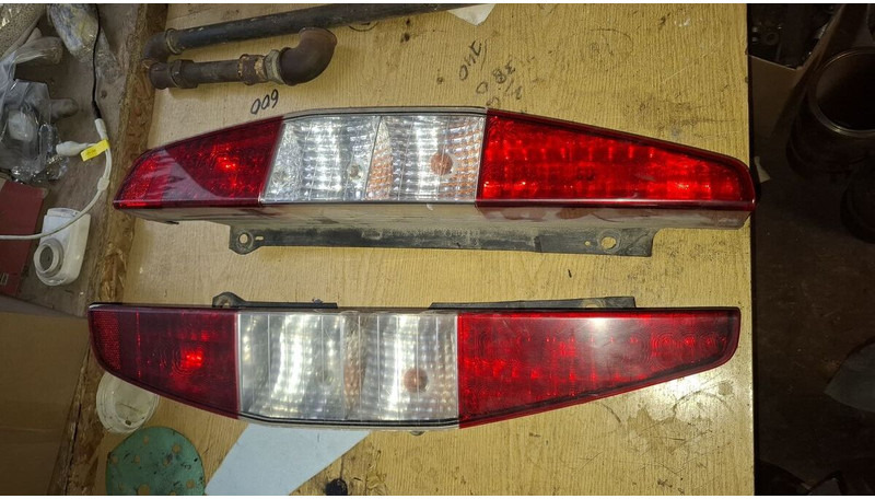 Onbekend - Φωτισμός: φωτογραφία 1 Onbekend - Φωτισμός: φωτογραφία 1