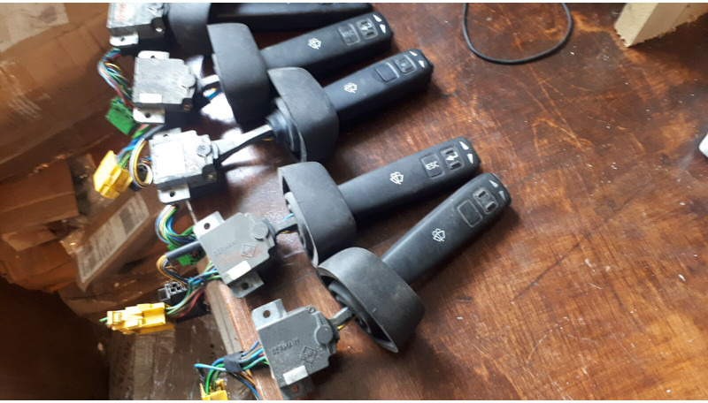 Scania 1486286 - Ρελέ: φωτογραφία 1 Scania 1486286 - Ρελέ: φωτογραφία 1