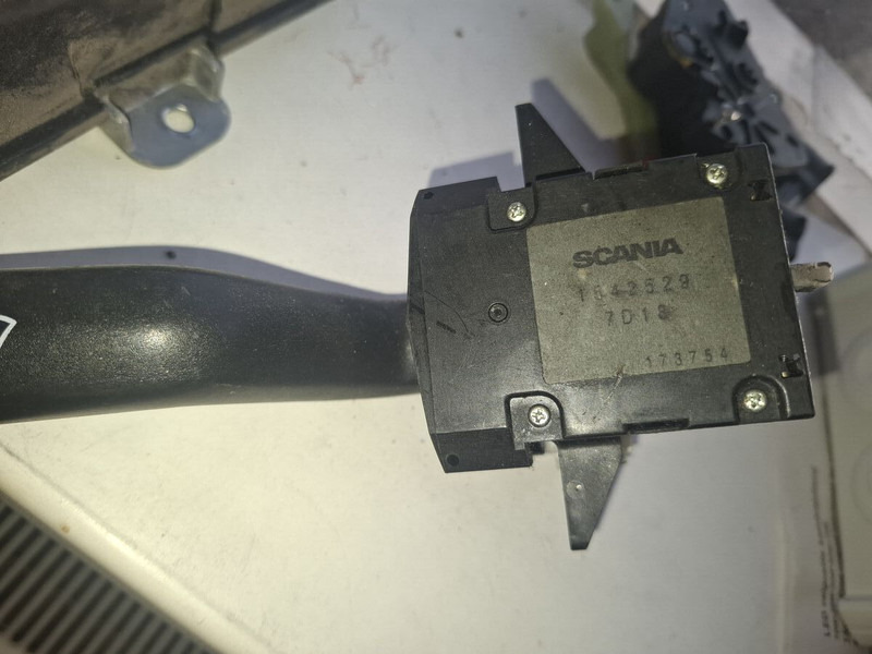 Scania 1486286 - Ρελέ: φωτογραφία 2 Scania 1486286 - Ρελέ: φωτογραφία 2