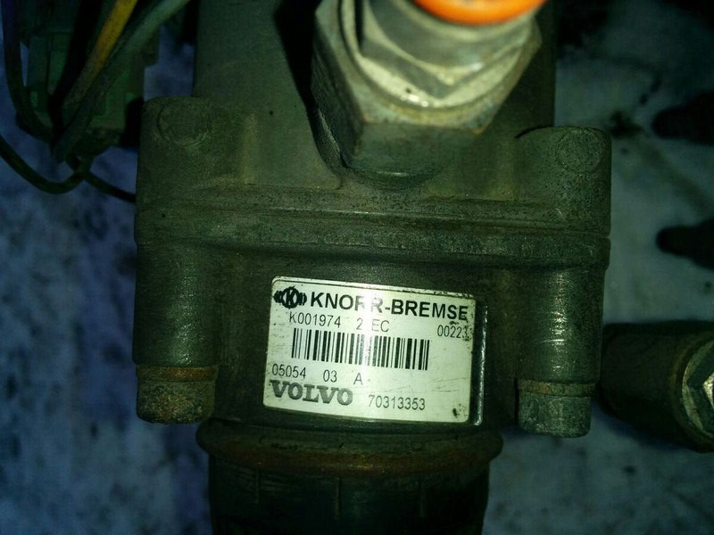 Volvo B12 - Εξαρτήματα φρένων: φωτογραφία 5 Volvo B12 - Εξαρτήματα φρένων: φωτογραφία 5