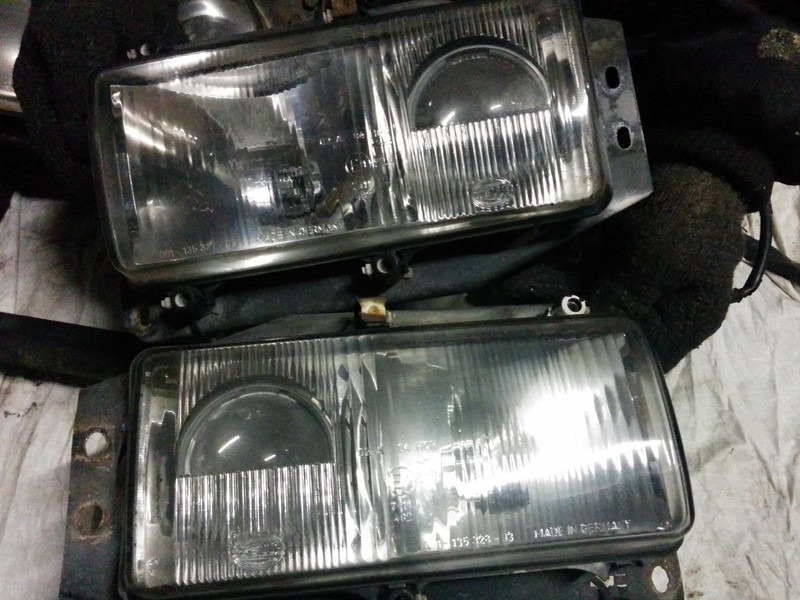 Volvo Скания омни линк - Προβολέας: φωτογραφία 3 Volvo Скания омни линк - Προβολέας: φωτογραφία 3