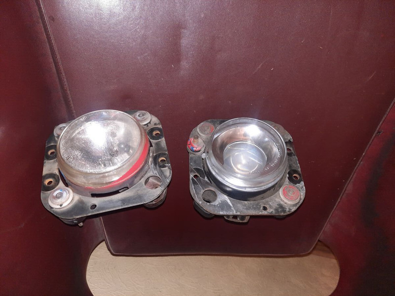 Προβολέας Volvo Скания омни линк: φωτογραφία 7