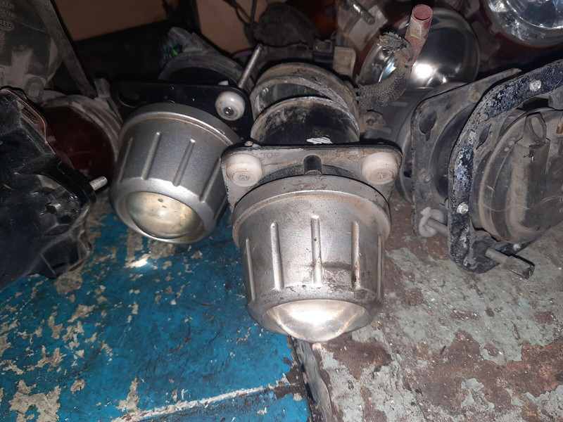 Volvo Скания омни линк - Προβολέας: φωτογραφία 4 Volvo Скания омни линк - Προβολέας: φωτογραφία 4