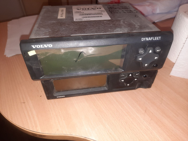 Volvo Video system x-dmr 8 R8 Compact RJ45 - Ηλεκτρικό σύστημα: φωτογραφία 4 Volvo Video system x-dmr 8 R8 Compact RJ45 - Ηλεκτρικό σύστημα: φωτογραφία 4