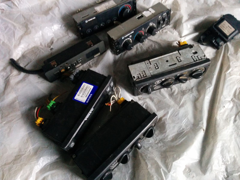 Volvo климат контроль Termo King. UWE. VIP2000 - Ηλεκτρονική μονάδα ελέγχου: φωτογραφία 5 Volvo климат контроль Termo King. UWE. VIP2000 - Ηλεκτρονική μονάδα ελέγχου: φωτογραφία 5