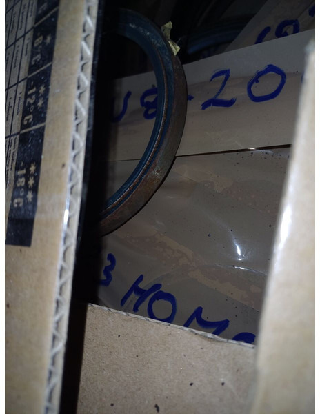 Volvo - Πλήμνης: φωτογραφία 4 Volvo - Πλήμνης: φωτογραφία 4