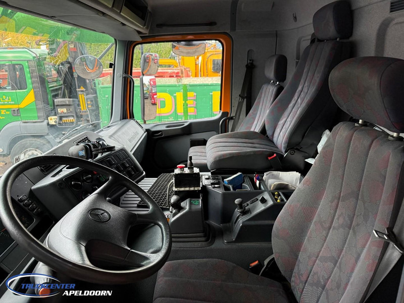 Mercedes-Benz Actros 1831 4x4 Naafreductie, Bladgeveerd, EPS, Originele kilometerstand! - Φορτηγό ανατρεπόμενο: φωτογραφία 5 Mercedes-Benz Actros 1831 4x4 Naafreductie, Bladgeveerd, EPS, Originele kilometerstand! - Φορτηγό ανατρεπόμενο: φωτογραφία 5