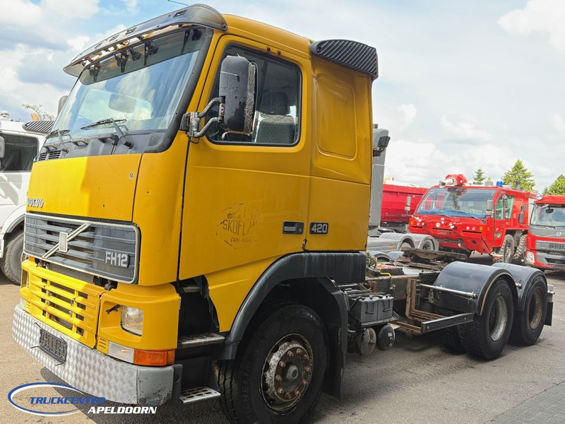 Volvo FH 12 - 420 6x4, Handgeschakeld, Euro 2, Hydrauliek - Τράκτορας: φωτογραφία 2 Volvo FH 12 - 420 6x4, Handgeschakeld, Euro 2, Hydrauliek - Τράκτορας: φωτογραφία 2