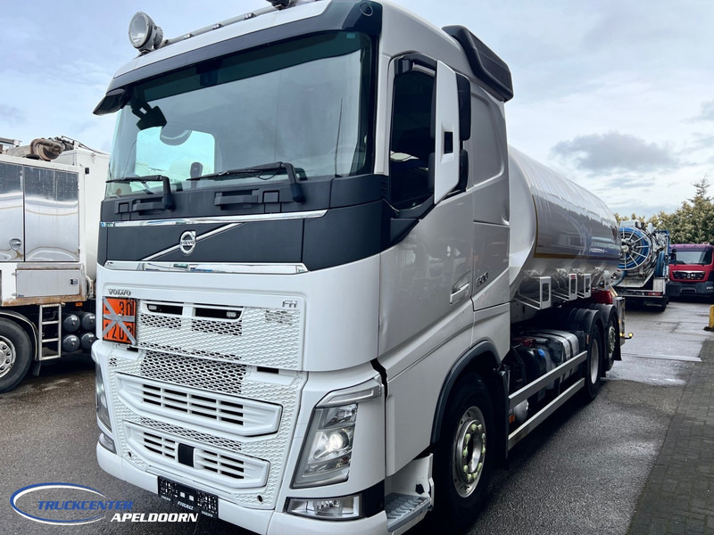 Volvo FH 500 Rohr 22150 Liter, 4 Comp., Retarder, ADR, 6x2 - Φορτηγό βυτιοφόρο: φωτογραφία 3 Volvo FH 500 Rohr 22150 Liter, 4 Comp., Retarder, ADR, 6x2 - Φορτηγό βυτιοφόρο: φωτογραφία 3