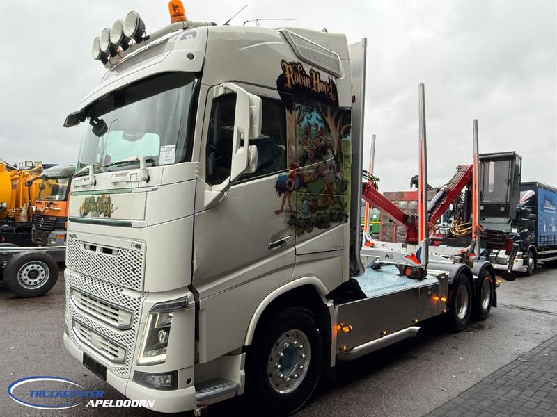 Volvo FH 750 Loglift, 6x4, Dynamic steering, Special painting - Φορτηγό ξυλείας, Φορτηγό με γερανό: φωτογραφία 3 Volvo FH 750 Loglift, 6x4, Dynamic steering, Special painting - Φορτηγό ξυλείας, Φορτηγό με γερανό: φωτογραφία 3