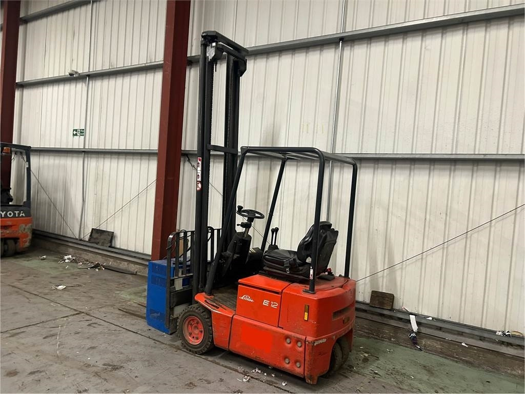 Linde E12Z-02 - Ηλεκτροκίνητο περονοφόρο: φωτογραφία 3 Linde E12Z-02 - Ηλεκτροκίνητο περονοφόρο: φωτογραφία 3