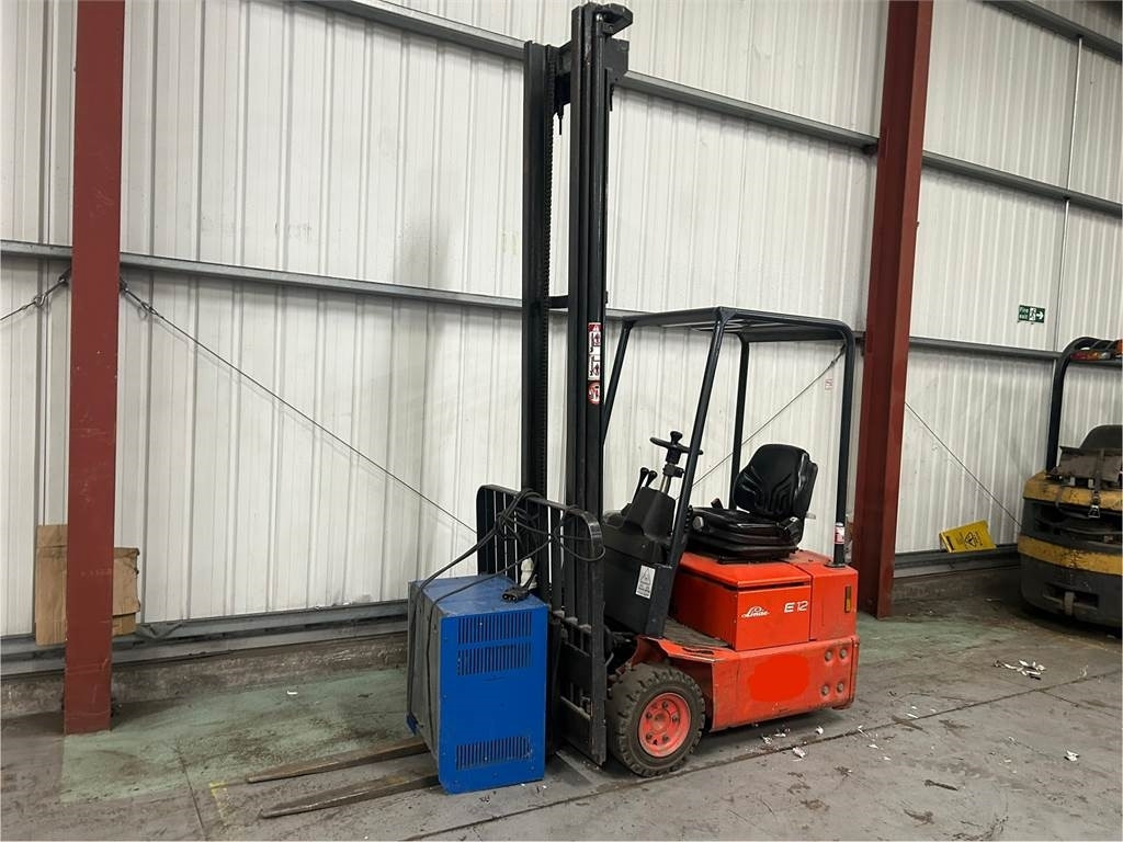 Linde E12Z-02 - Ηλεκτροκίνητο περονοφόρο: φωτογραφία 2 Linde E12Z-02 - Ηλεκτροκίνητο περονοφόρο: φωτογραφία 2