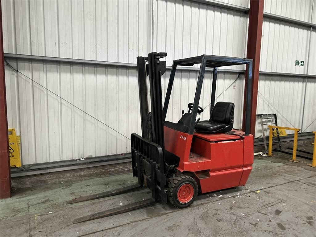 Linde E18 - Ηλεκτροκίνητο περονοφόρο: φωτογραφία 4 Linde E18 - Ηλεκτροκίνητο περονοφόρο: φωτογραφία 4