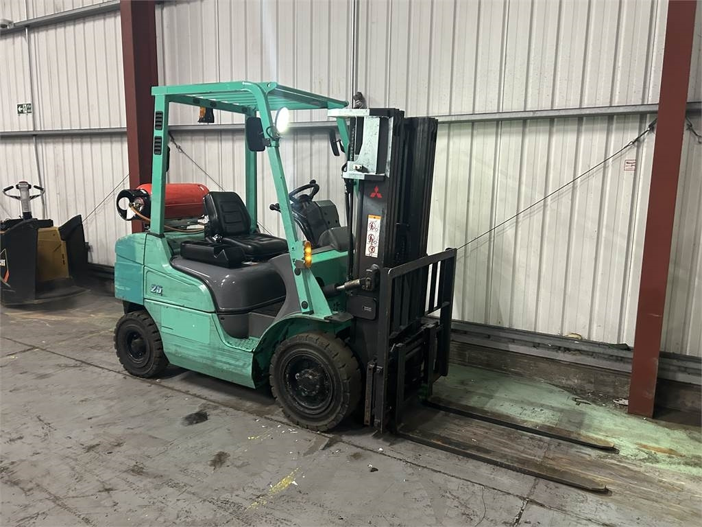 Mitsubishi FG25NT - Υγραεριοκίνητο περονοφόρο: φωτογραφία 4 Mitsubishi FG25NT - Υγραεριοκίνητο περονοφόρο: φωτογραφία 4