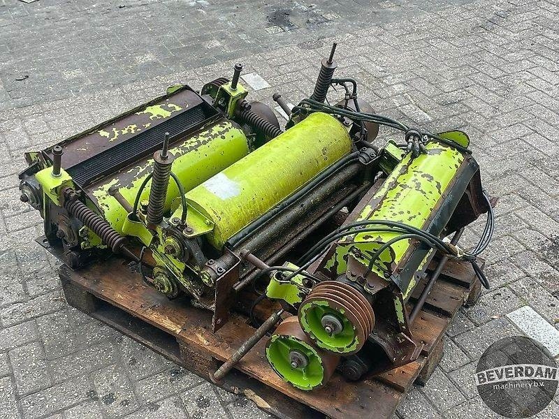 Claas Jaguar 600 Serie korrelkneuzer - Γεωργικά μηχανήματα: φωτογραφία 2 Claas Jaguar 600 Serie korrelkneuzer - Γεωργικά μηχανήματα: φωτογραφία 2