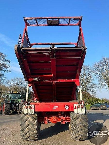 Gilles Beet Master 2000 - Θεριζοαλωνιστική μηχανή τεύτλων: φωτογραφία 5 Gilles Beet Master 2000 - Θεριζοαλωνιστική μηχανή τεύτλων: φωτογραφία 5