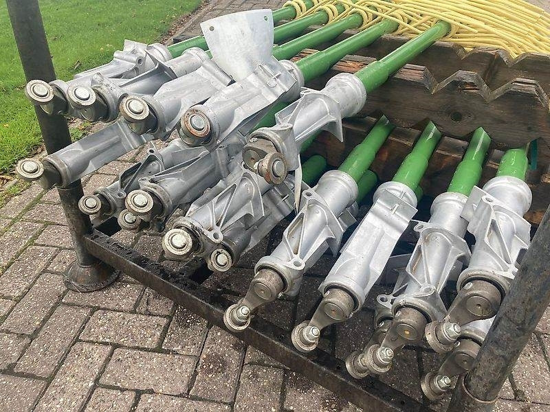 Krone complete tandarm - Σανού και κτηνοτροφικά μηχανήματα: φωτογραφία 4 Krone complete tandarm - Σανού και κτηνοτροφικά μηχανήματα: φωτογραφία 4
