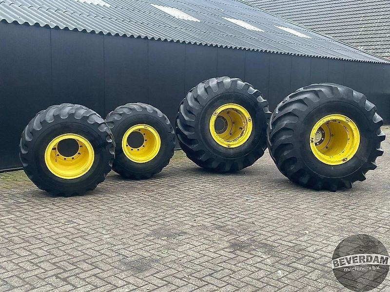 Tianli Terra Flotation 66X43.00R25 48X25.00R20 John Deer - Ελαστικό για Γεωργικά μηχανήματα: φωτογραφία 1 Tianli Terra Flotation 66X43.00R25 48X25.00R20 John Deer - Ελαστικό για Γεωργικά μηχανήματα: φωτογραφία 1