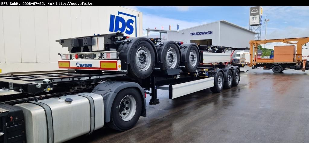 Krone Sattelauflieger Container Chassi SDC 27 eLTU5-2 Krone Sattelauflieger Container Chassi SDC 27 eLTU5-2 - Επικαθήμενο μεταφοράς εμπορευματοκιβωτίων/ Κινητό αμάξωμα: φωτογραφία 2 Krone Sattelauflieger Container Chassi SDC 27 eLTU5-2 Krone Sattelauflieger Container Chassi SDC 27 eLTU5-2 - Επικαθήμενο μεταφοράς εμπορευματοκιβωτίων/ Κινητό αμάξωμα: φωτογραφία 2