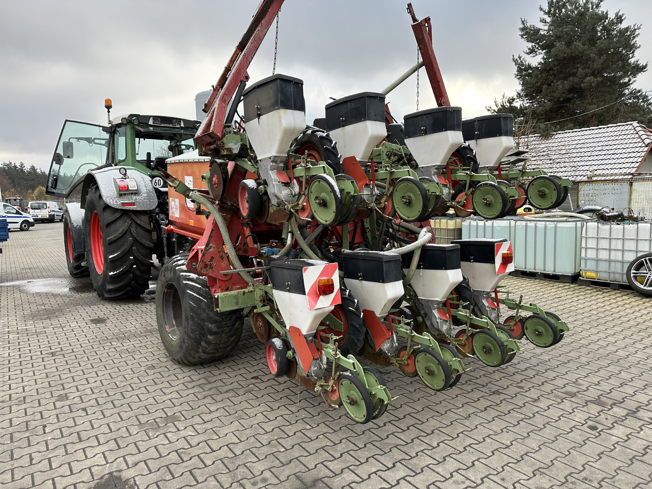 Nodet - Σπαρτική μηχανή ακριβείας: φωτογραφία 1 Nodet - Σπαρτική μηχανή ακριβείας: φωτογραφία 1