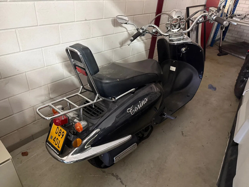 BENZHOU 50RETRO 50RETRO - Μοτοσικλέτα: φωτογραφία 2 BENZHOU 50RETRO 50RETRO - Μοτοσικλέτα: φωτογραφία 2