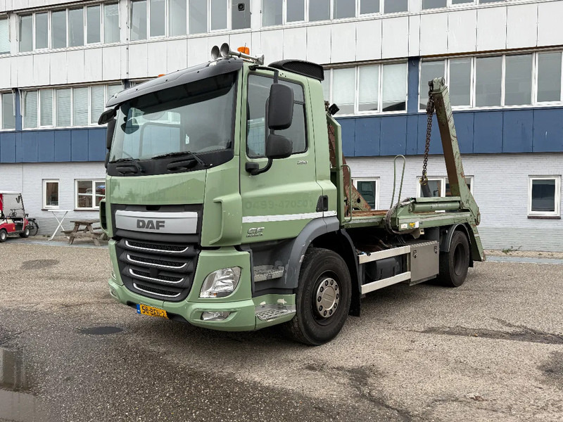 DAF CF 290 4X2 EURO 6 + MULTILIFT SKIPLOADER (HIAB) - Φορτηγό καδοφόρος φορτωτής: φωτογραφία 2 DAF CF 290 4X2 EURO 6 + MULTILIFT SKIPLOADER (HIAB) - Φορτηγό καδοφόρος φορτωτής: φωτογραφία 2