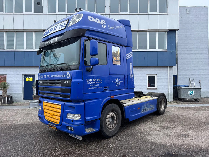 DAF XF 105.460 4X2 SKIRTS EURO 5 ONLY 770.446 KM HOLLAND TRUCK - Τράκτορας: φωτογραφία 1 DAF XF 105.460 4X2 SKIRTS EURO 5 ONLY 770.446 KM HOLLAND TRUCK - Τράκτορας: φωτογραφία 1