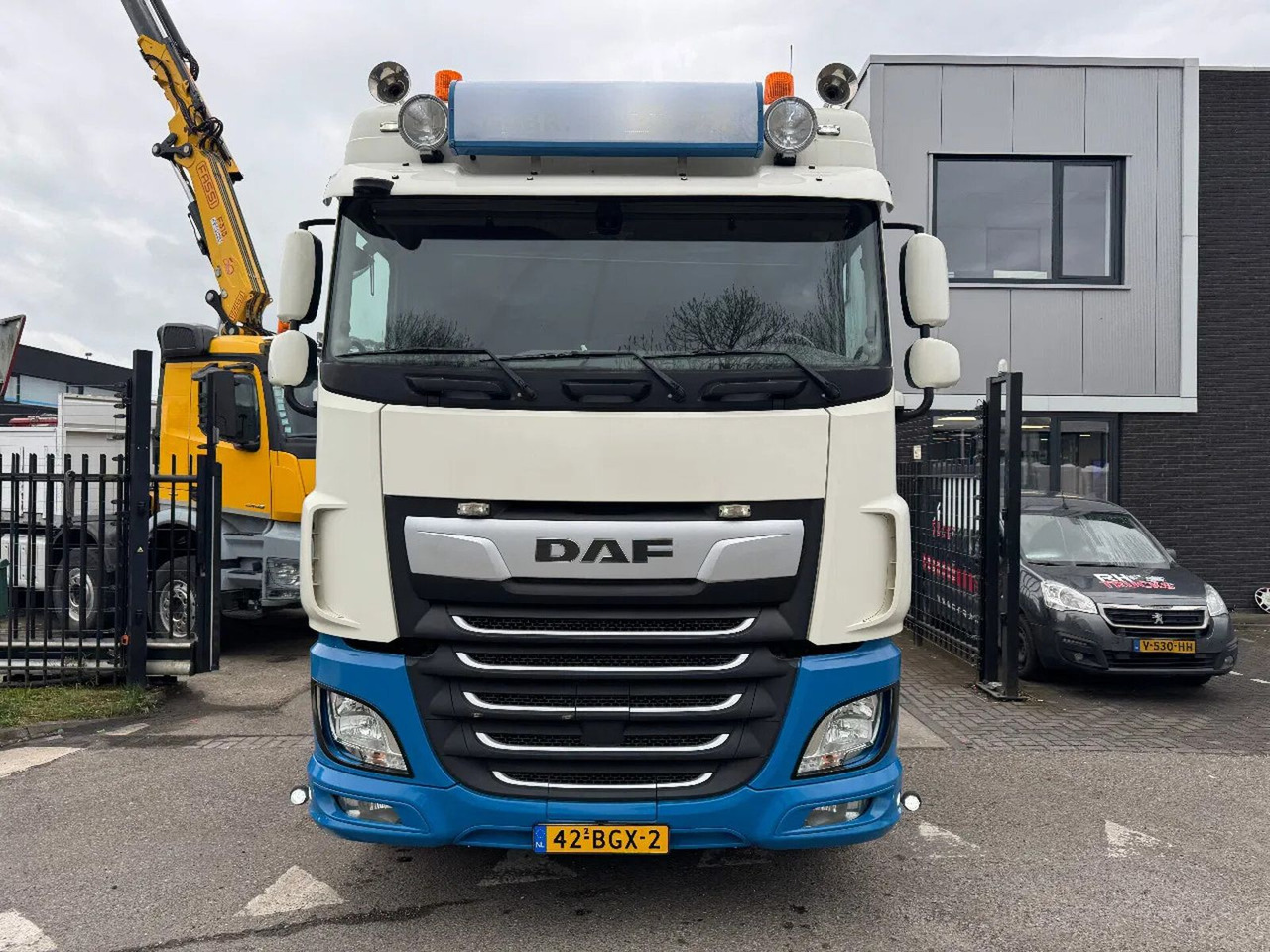 DAF XF 440 4X2 EURO 6 SPACE CAB FRIDGE AIRCO - Τράκτορας: φωτογραφία 2 DAF XF 440 4X2 EURO 6 SPACE CAB FRIDGE AIRCO - Τράκτορας: φωτογραφία 2