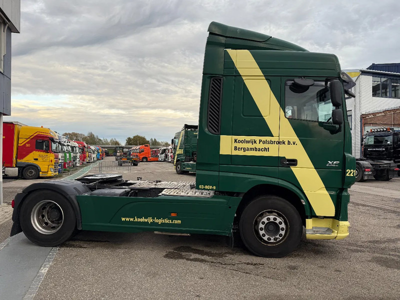 DAF XF 460 4X2 EURO 6 - FULL SPOILERS - NL REGISTRATION - Τράκτορας: φωτογραφία 4 DAF XF 460 4X2 EURO 6 - FULL SPOILERS - NL REGISTRATION - Τράκτορας: φωτογραφία 4