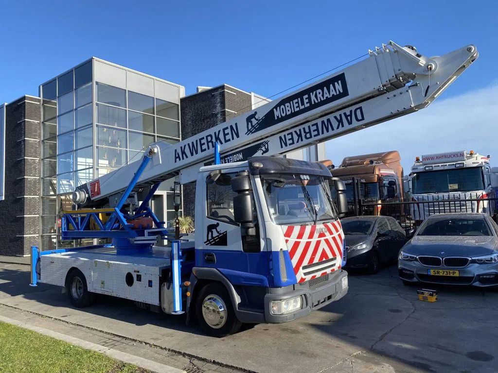 Φορτηγό με γερανό Iveco EuroCargo 90 E18 - EURO 5 + KLAAS ALU-KRAN 30 ME: φωτογραφία 9