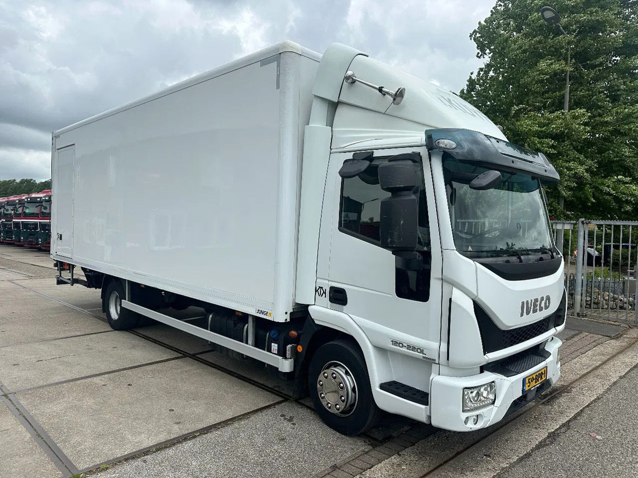 Iveco ML 120 -220 L, DHOLLANDIA LIFT, BOX 730X250X240 - Φορτηγό κόφα: φωτογραφία 3 Iveco ML 120 -220 L, DHOLLANDIA LIFT, BOX 730X250X240 - Φορτηγό κόφα: φωτογραφία 3