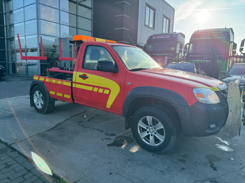 Mazda BT-50 4X4 + TOW TRUCK + DOUBLE WINCH + REMOTE - Ελαφρύ επαγγελματικό: φωτογραφία 3 Mazda BT-50 4X4 + TOW TRUCK + DOUBLE WINCH + REMOTE - Ελαφρύ επαγγελματικό: φωτογραφία 3